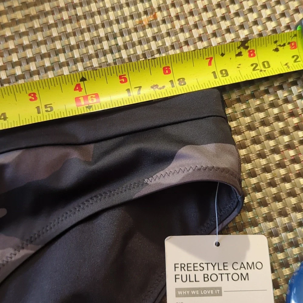 athleta freestyle camo full bottom